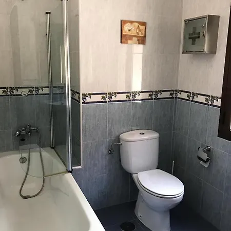 Escuelas Ii Landhaus *