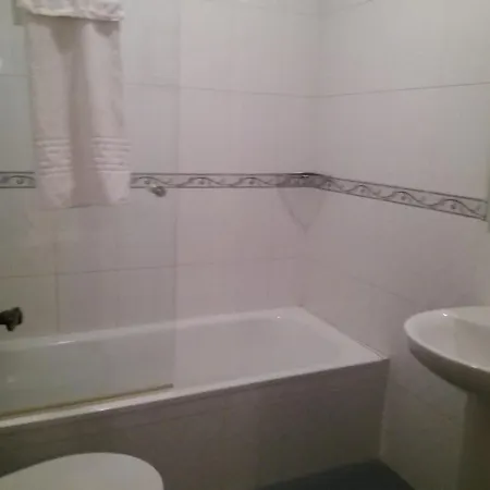 Escuelas Ii El Hoyo de Pinares