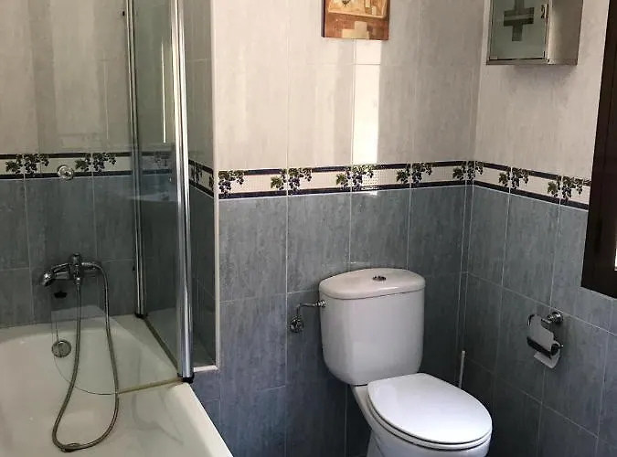 Escuelas Ii 컨트리하우스 *