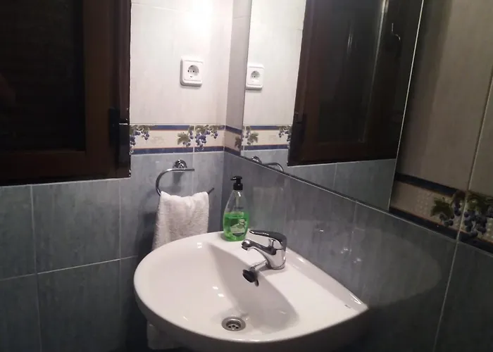 컨트리하우스 Escuelas Ii *